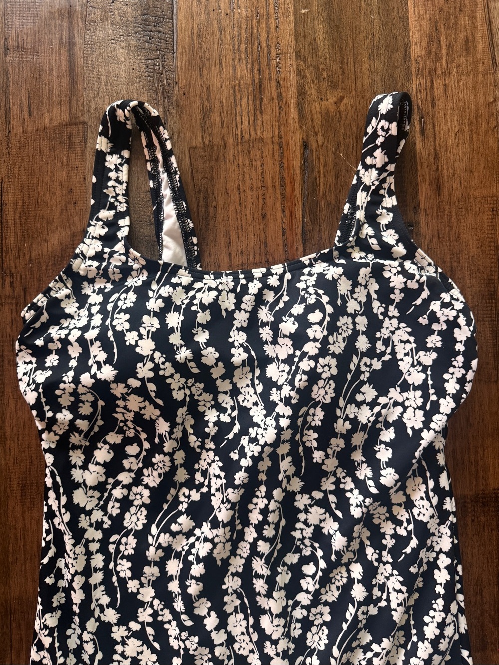 Lands End One Piece Swimsuit 12L Black White Floral Underwire Tummy Control - Picture 3 of 12